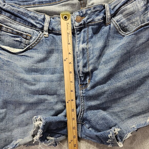 Judy Blue Jean Shorts Womens Size 3XL Medium Wash Bandana Print Cut Offs Stretch - Picture 9 of 10